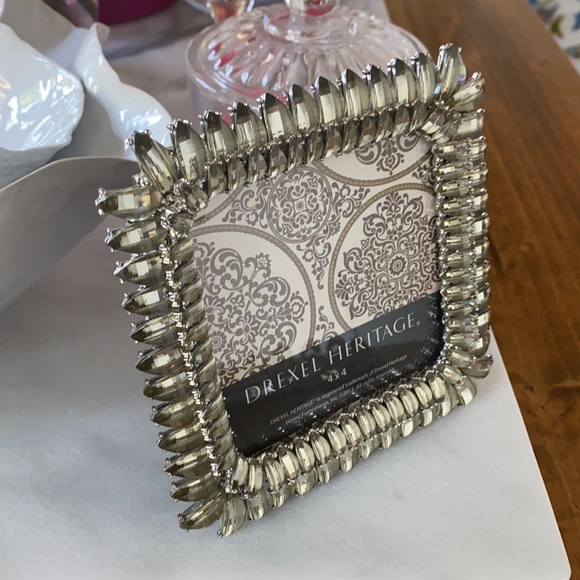 Picture frame - Picture 2 of 4